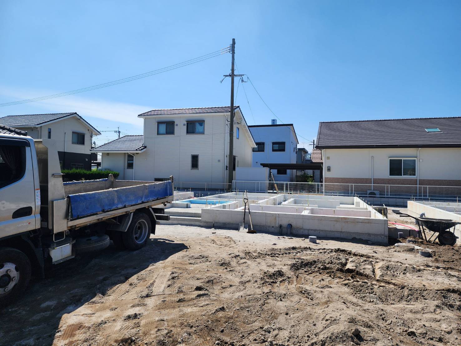 霧島市国分松木町32-2付近、2,580万円の売家