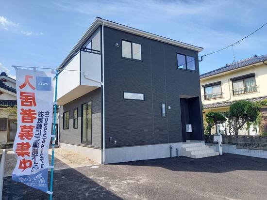 霧島市国分福島1-24-16、円の賃貸